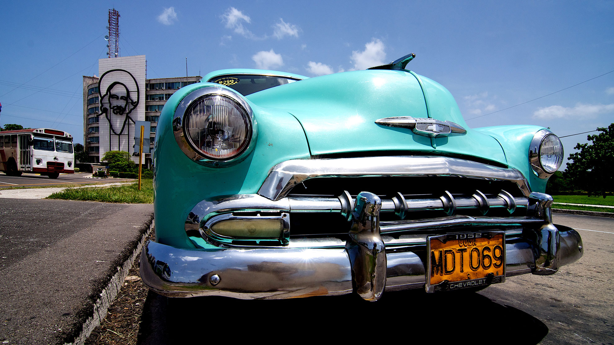 Close up of a classic car in Cuba